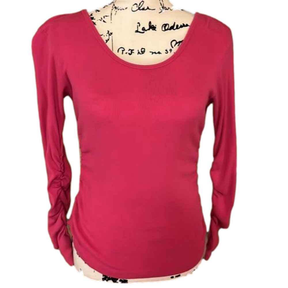 Newport News pink ruched rib knit top Size small